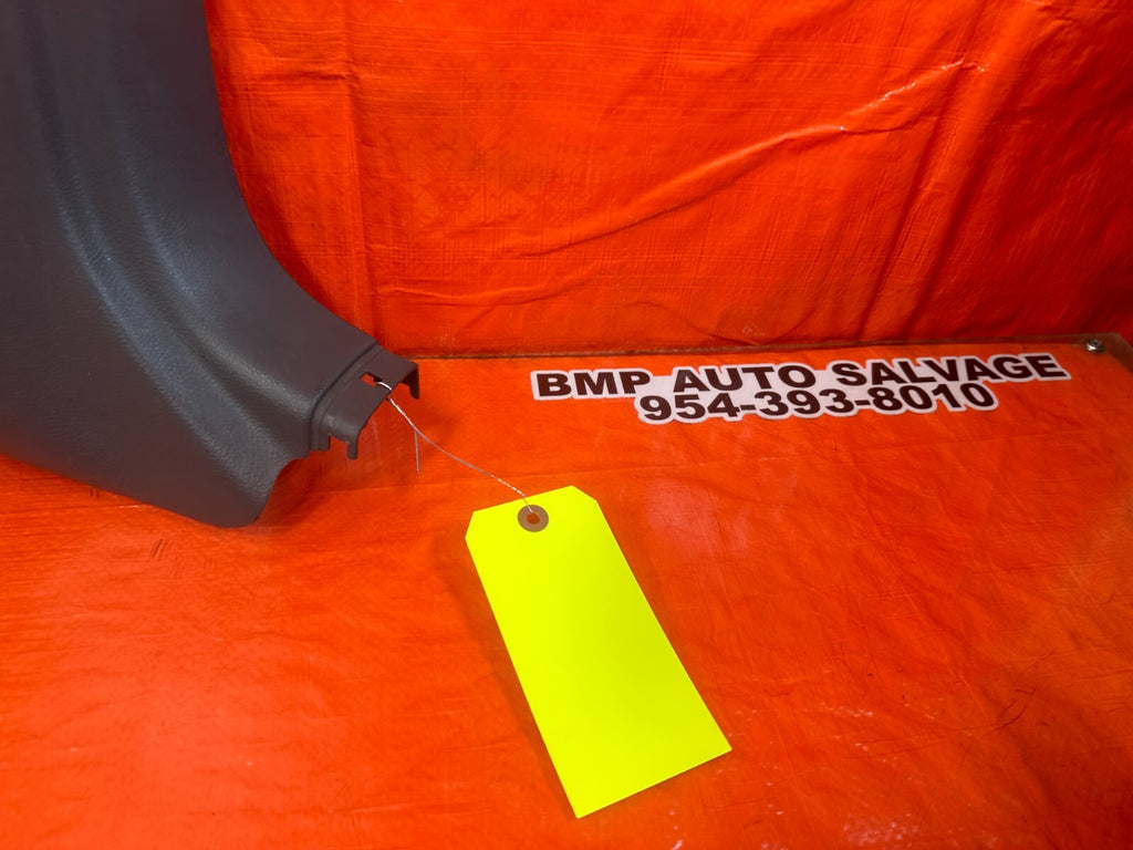 00 05 TOYOTA CELICA   KICK PANEL   PASSENGER RIGHT SIDE   GRAY COLOR   OEM #2505