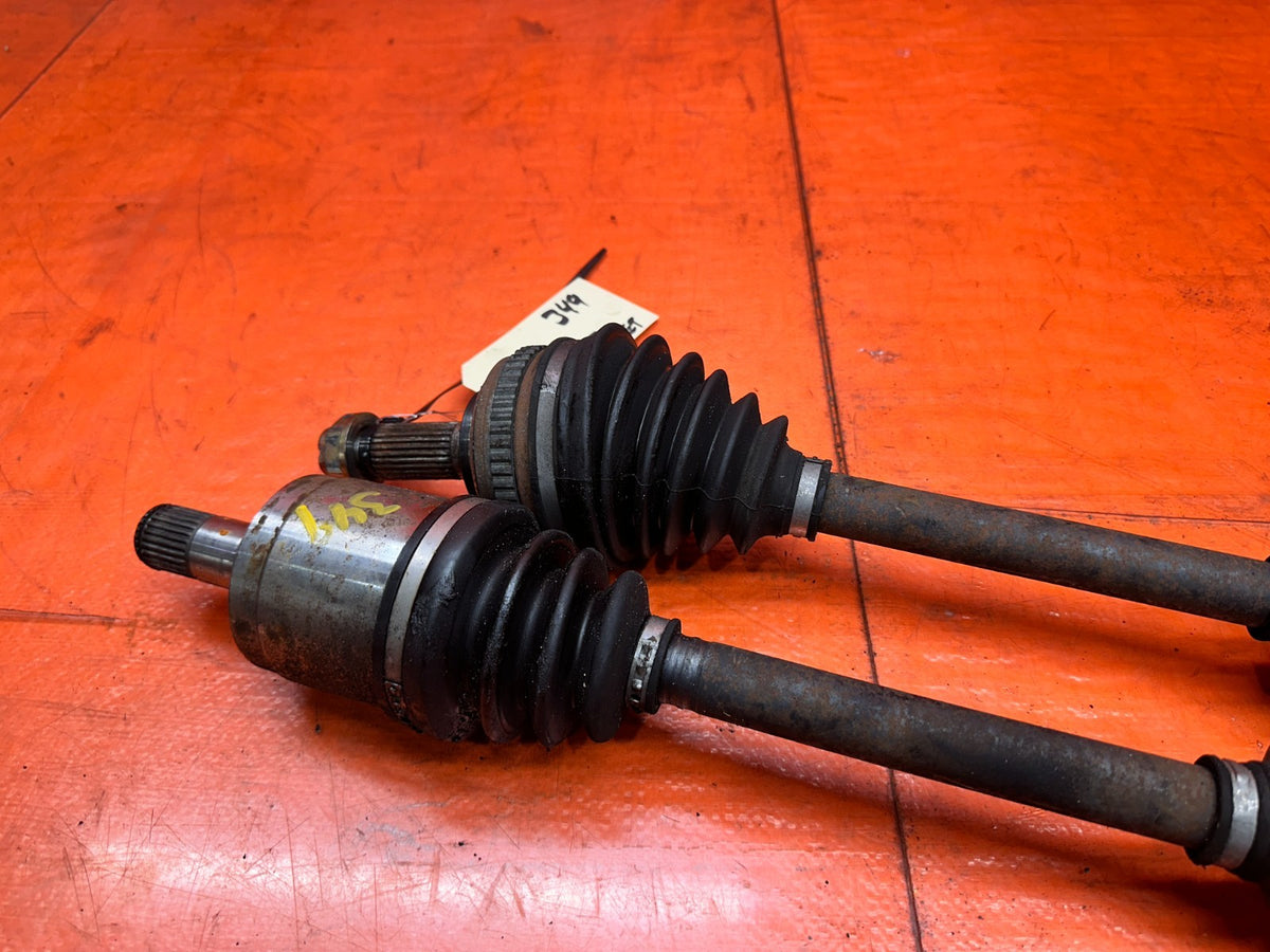 94-01 ACURA INTEGRA MANUAL TRANSMISSION FRONT CV AXLE SHAFTS PAIR OEM #3496