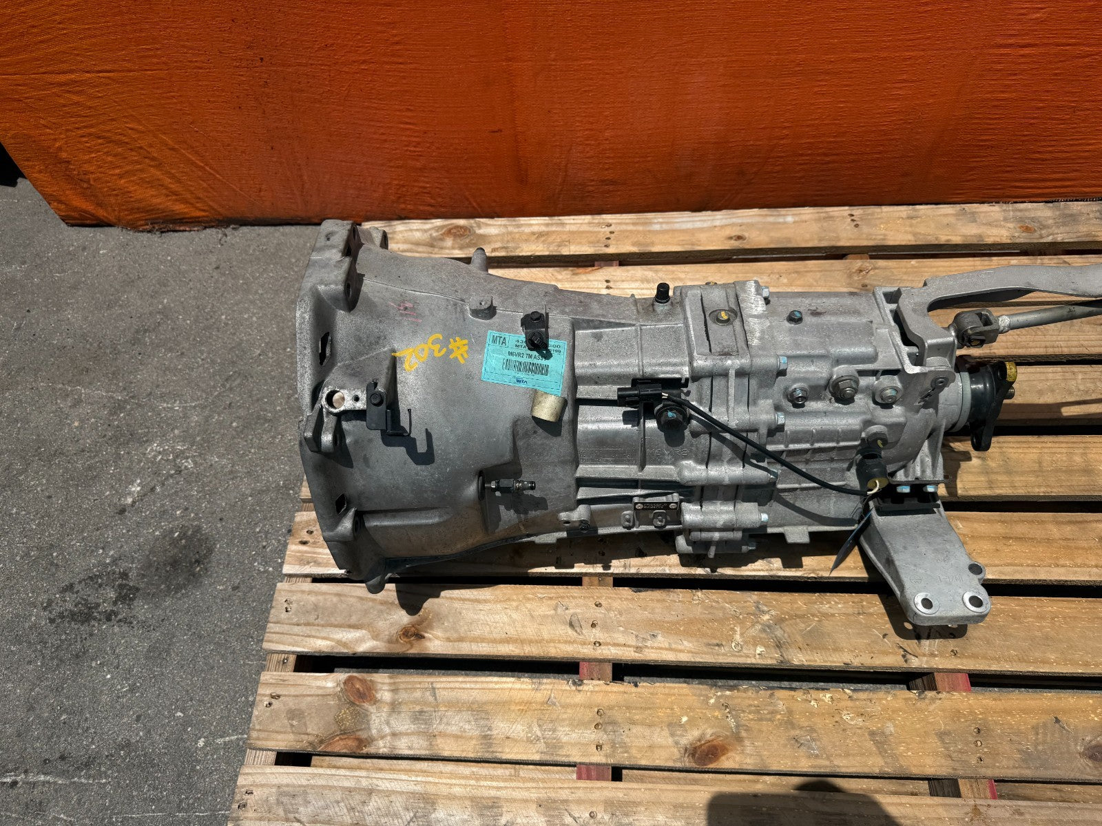 10 16 HYUNDAI GENESIS COUPE 3.8L   6 SPEED MANUAL TRANSMISSION GEAR BOX   62K10