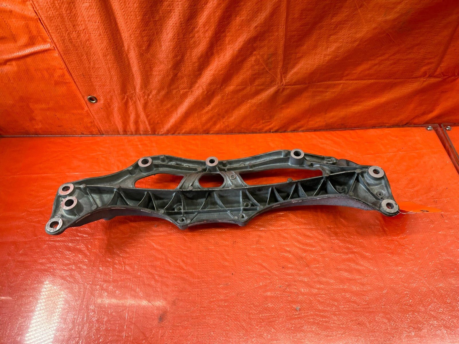 08 12 HONDA ACCORD SEDAN 2.4L FRONT SUB FRAME CROSS MEMBER ALUMINUM BRACKET #2396
