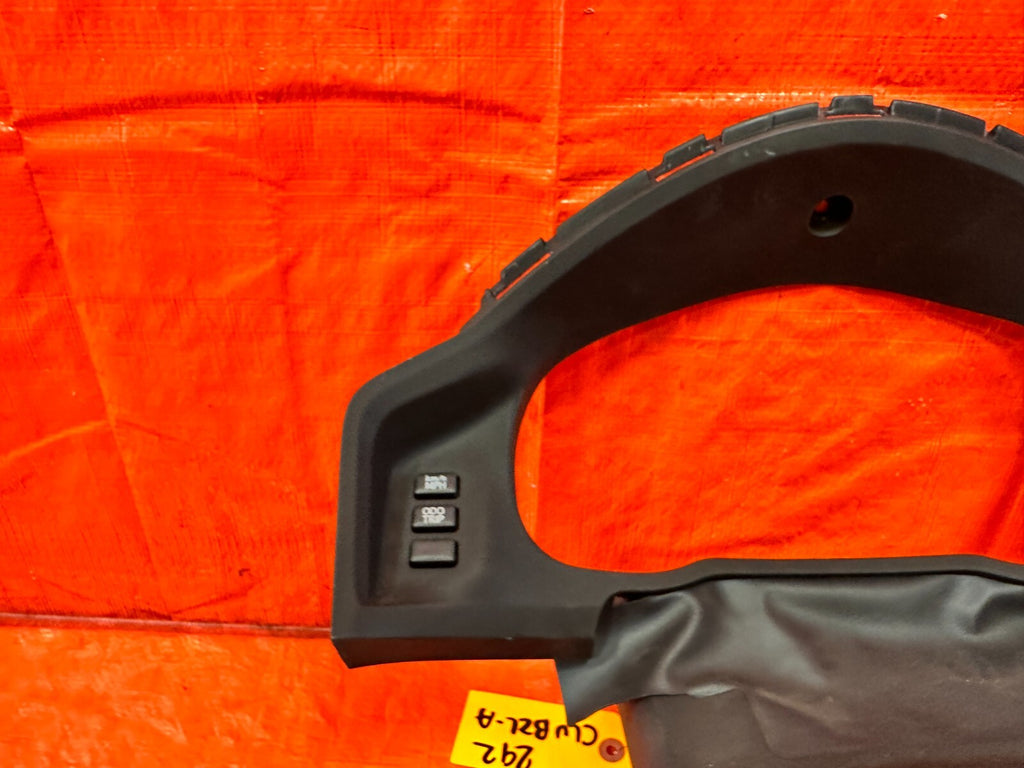 13 20 SUBARU BRZ   KEY IGNITION STEERING COLUMN COVER TOP BOTTOM   OEM #2927