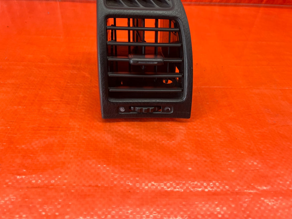 97 01 HONDA PRELUDE BASE & SH   PASSENGER RIGHT DASHBOARD DASH AC VENT OEM #1364