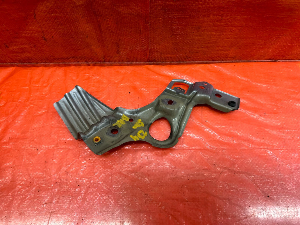 04 08 ACURA TL   DRIVER LEFT RADIATOR SUPPORT BRACKET   OEM #2344