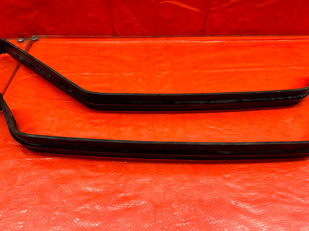 05 06 ACURA RSX   GAS GASOLINE FUEL TANK MOUNTING STRAPS BAND SET   OEM #1725
