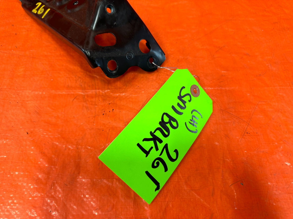 02 10 LEXUS SC430   DRIVER LEFT METAL MOUNTING BRACKET   OEM #2614