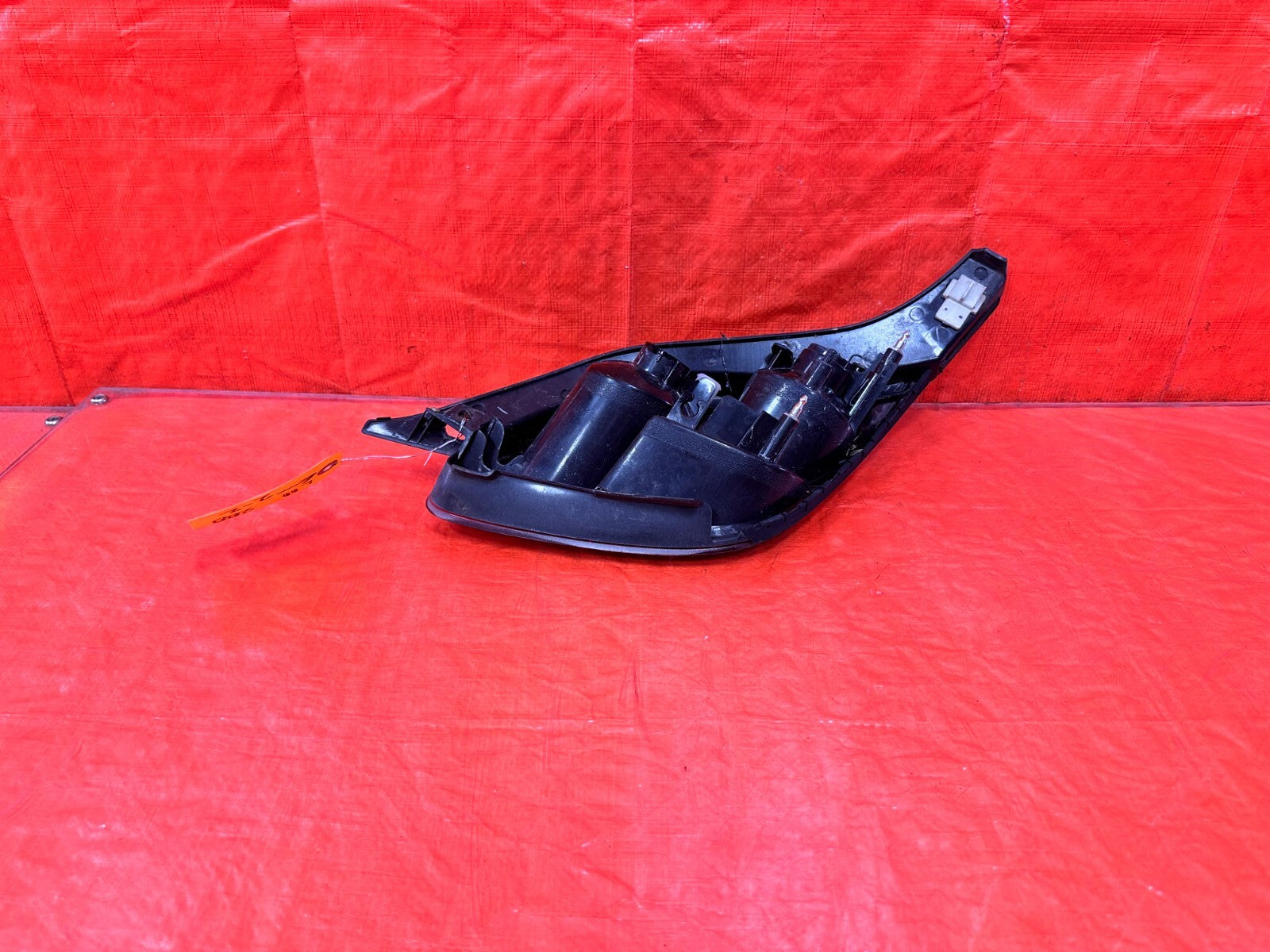 02 05 LEXUS SC430   DRIVER LEFT TAIL LIGHT TAIL LAMP   OEM FACTORY #2888