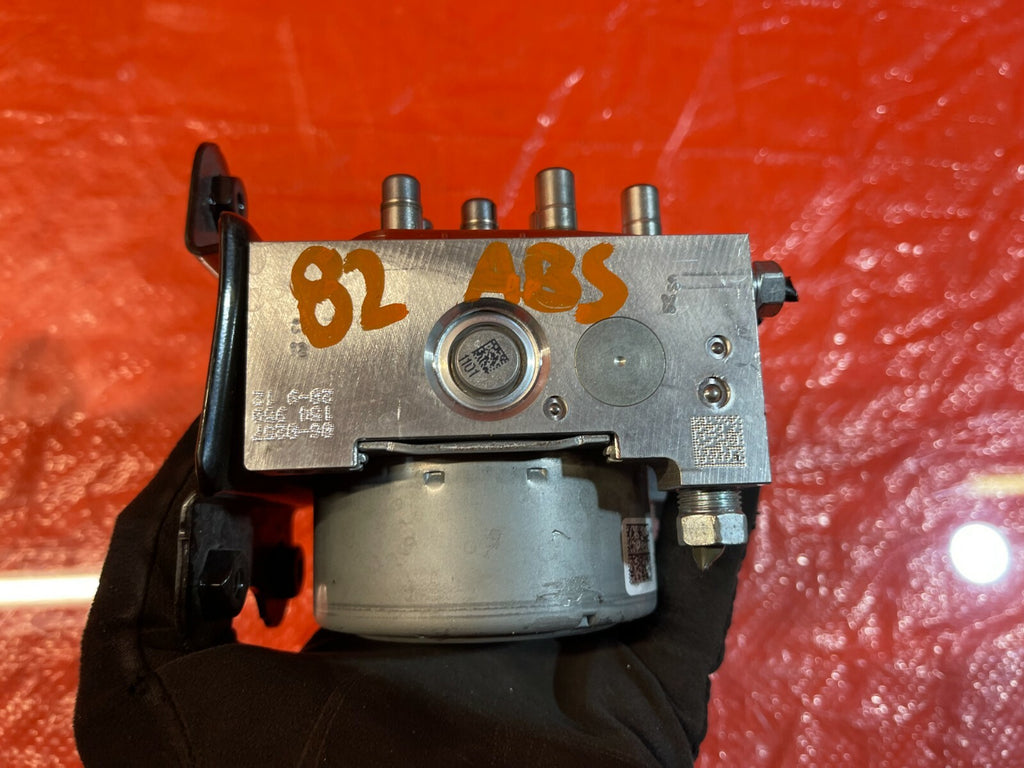 2020 HONDA CIVIC SI   VSA MODULATOR / ABS PUMP UNIT   ONLY THE PUMP   SOLD AS IS6