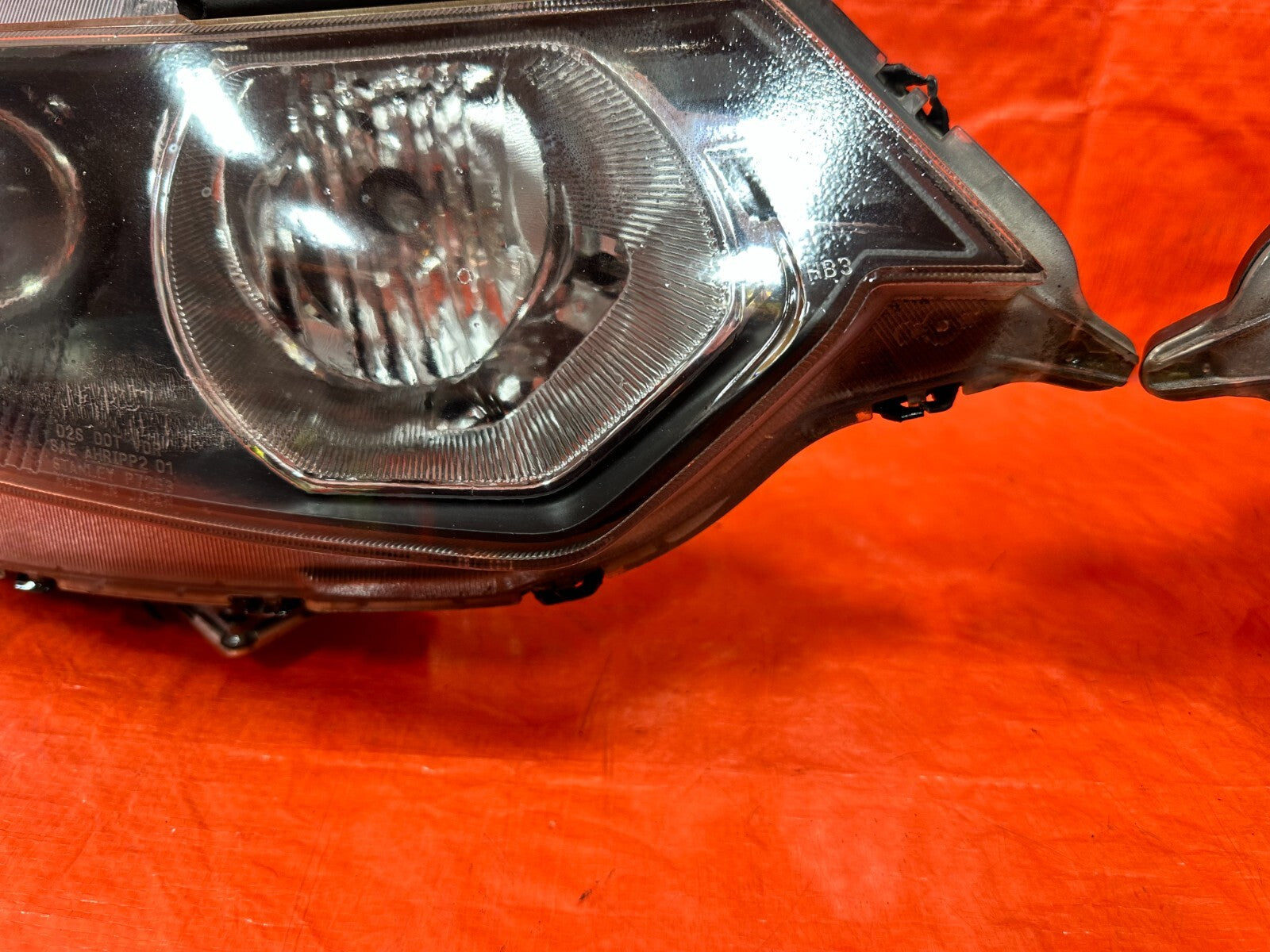 09 14 ACURA TSX   JDM MODEL BLACK HOUGING HEADLIGHT HEADLAMPS   W/ BALLASTS OEM18