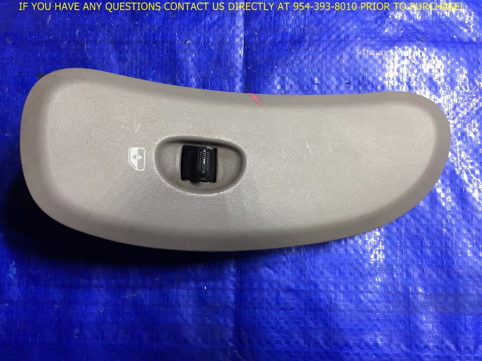 OEM 2001 LINCOLN TOWN AND COUNTRY PASSENGER RIGHT WINDOW SWITCH1