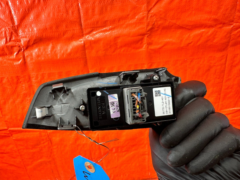 09 10 ACURA TSX   WINDOW SWITCH   PASSENGER RIGHT REAR SIDE   OEM FACTORY #3216
