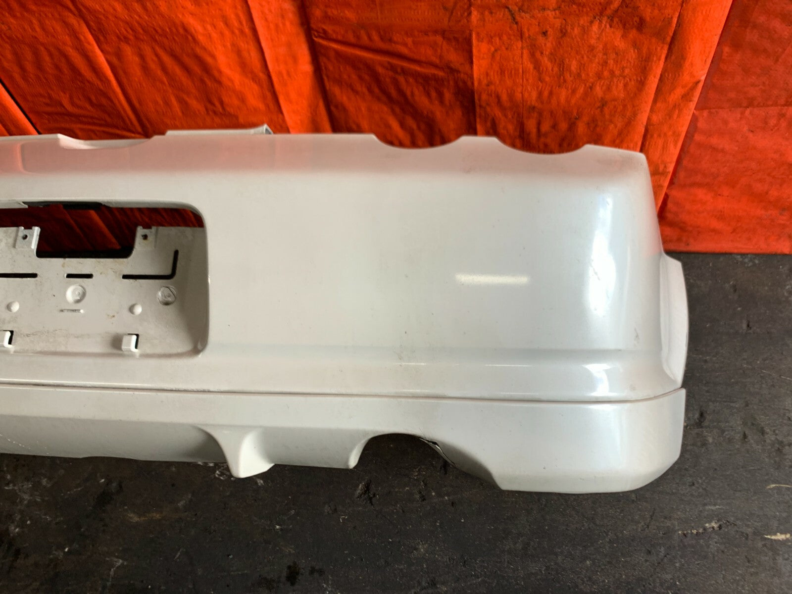 02 04 HONDA INTEGRA DC5 TYPE R   REAR BUMPER W/ OEM REAR LIP   FACTORY OEM OE4