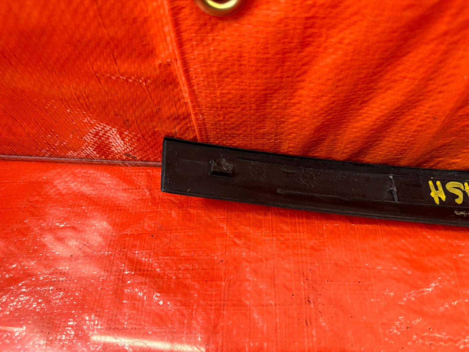 92 93 HONDA CIVIC COUPE & HATCH   PASSENGER RIGHT DOOR SASH TRIM MOLDING STRIP11