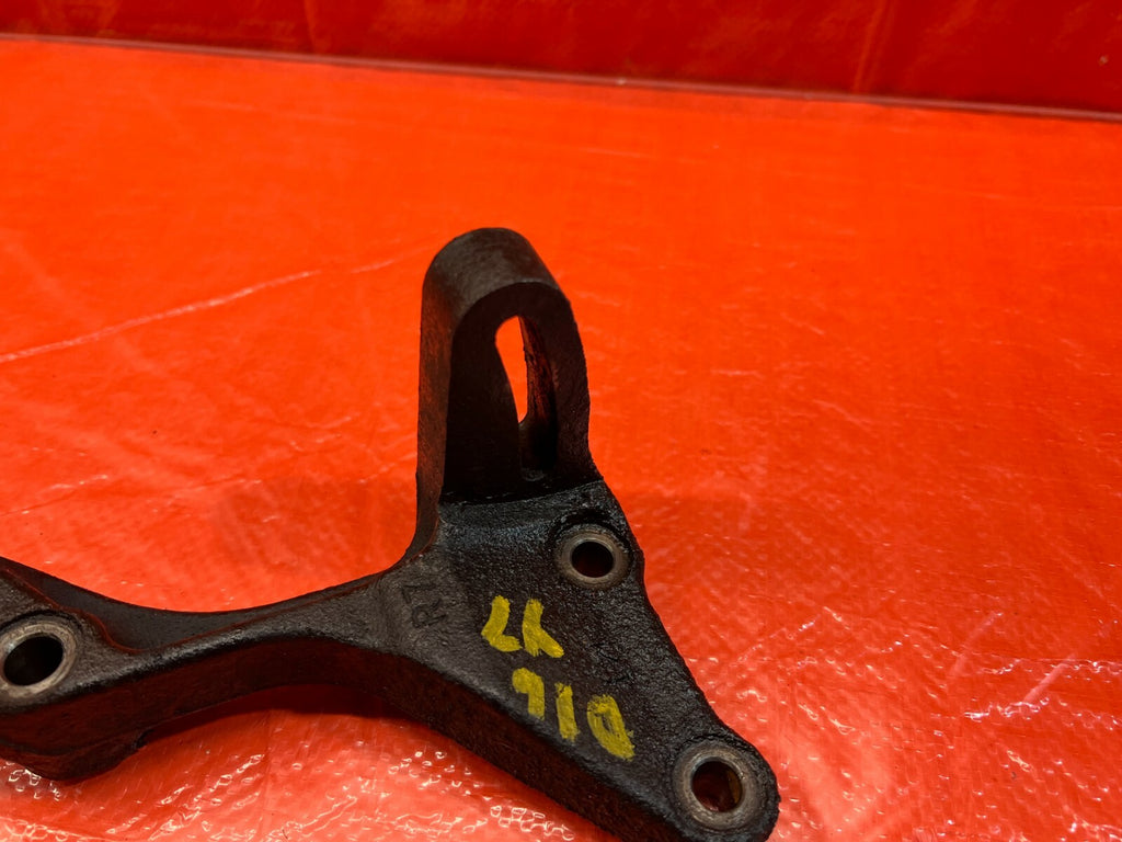 96 00 HONDA CIVIC EX DX LX CX HX GX POWER STEERING PUMP MOUNTING BRACKET OEM Y73