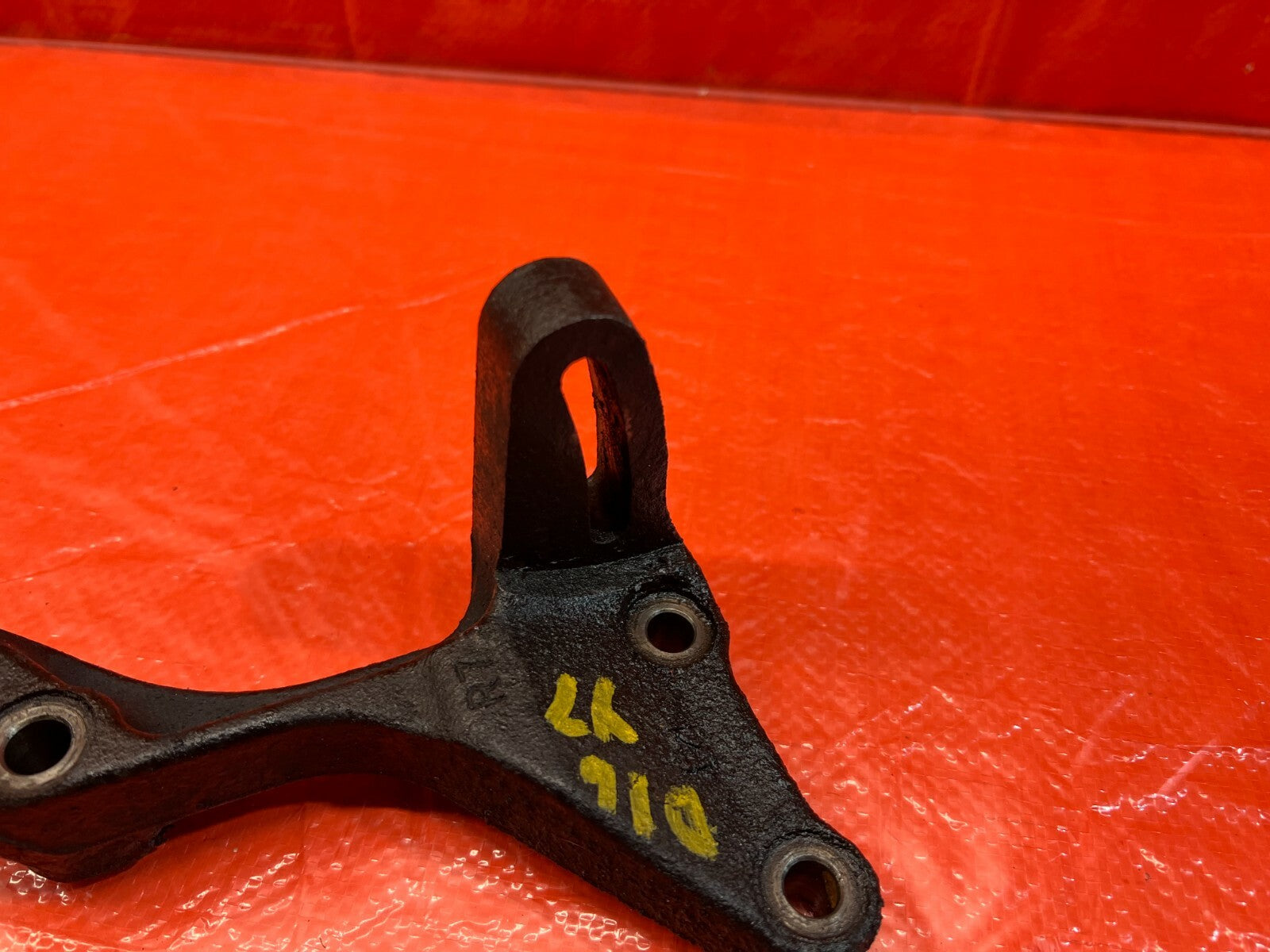 96 00 HONDA CIVIC EX DX LX CX HX GX POWER STEERING PUMP MOUNTING BRACKET OEM Y73
