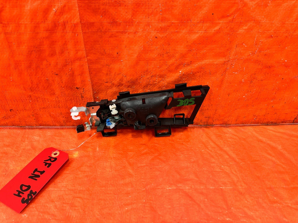 09 10 ACURA TSX   PASSENGER RIGHT FRONT INTERIOR DOOR HANDLE   OEM FACTORY #3051