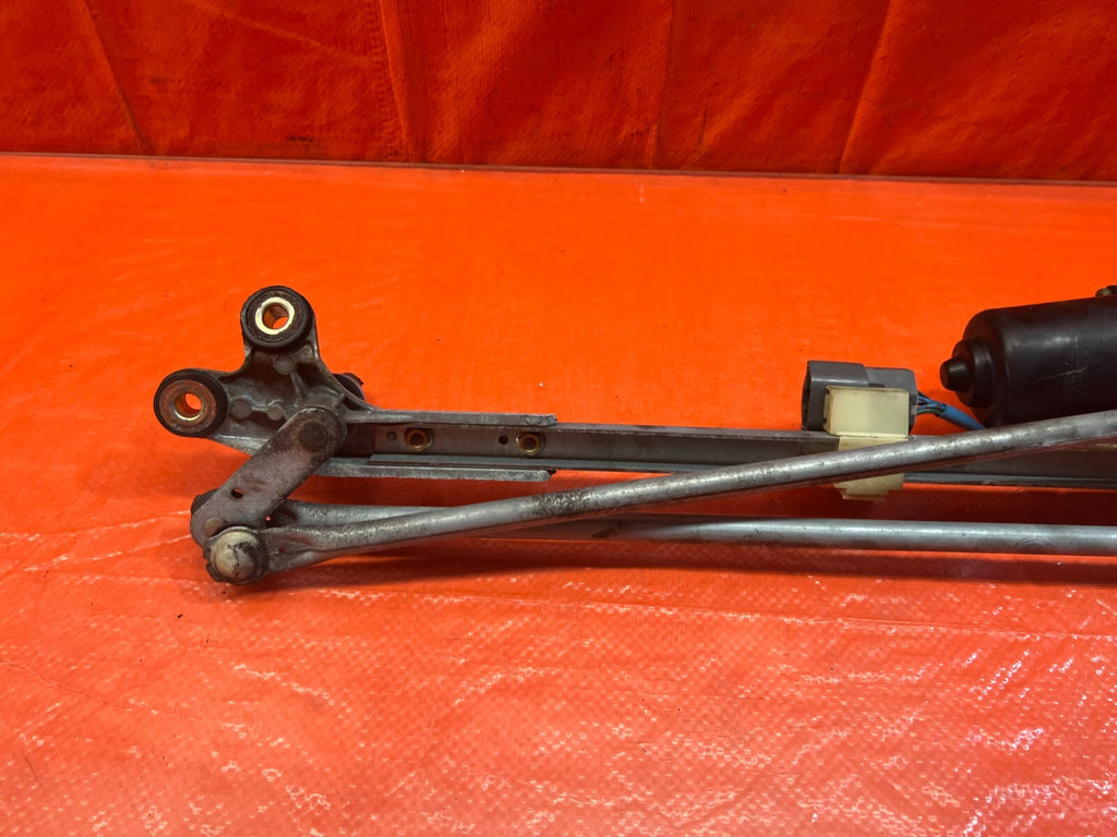 94   01 ACURA INTEGRA   FRONT WINDSHIELD WIPER MOTOR WITH LINKAGE   OEM OE #1599