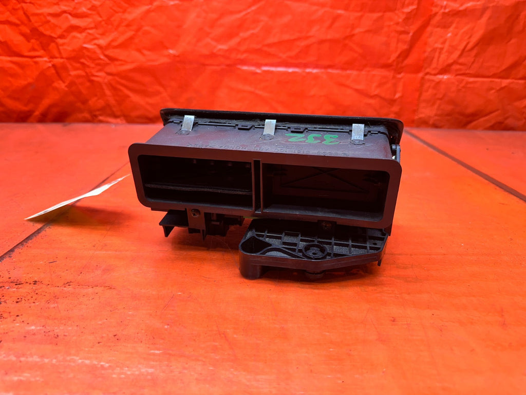 92 96 HONDA PRELUDE AC CLIMATE CONTROL UNIT  W/ VENTS OEM #3327