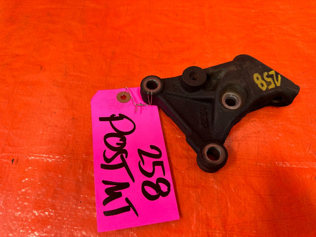 02 05 HONDA CIVIC SI EP3 HATCHBACK   ENGINE MOTOR POST MOUNT BRACKET   OEM #2583