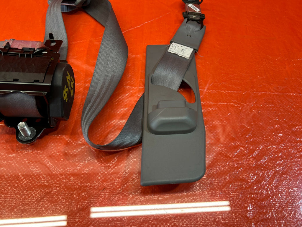 05 06 ACURA TL   SEAT SAFETY BELT   PASSENGER RIGHT FRONT GRAY COLOR   OEM #1089