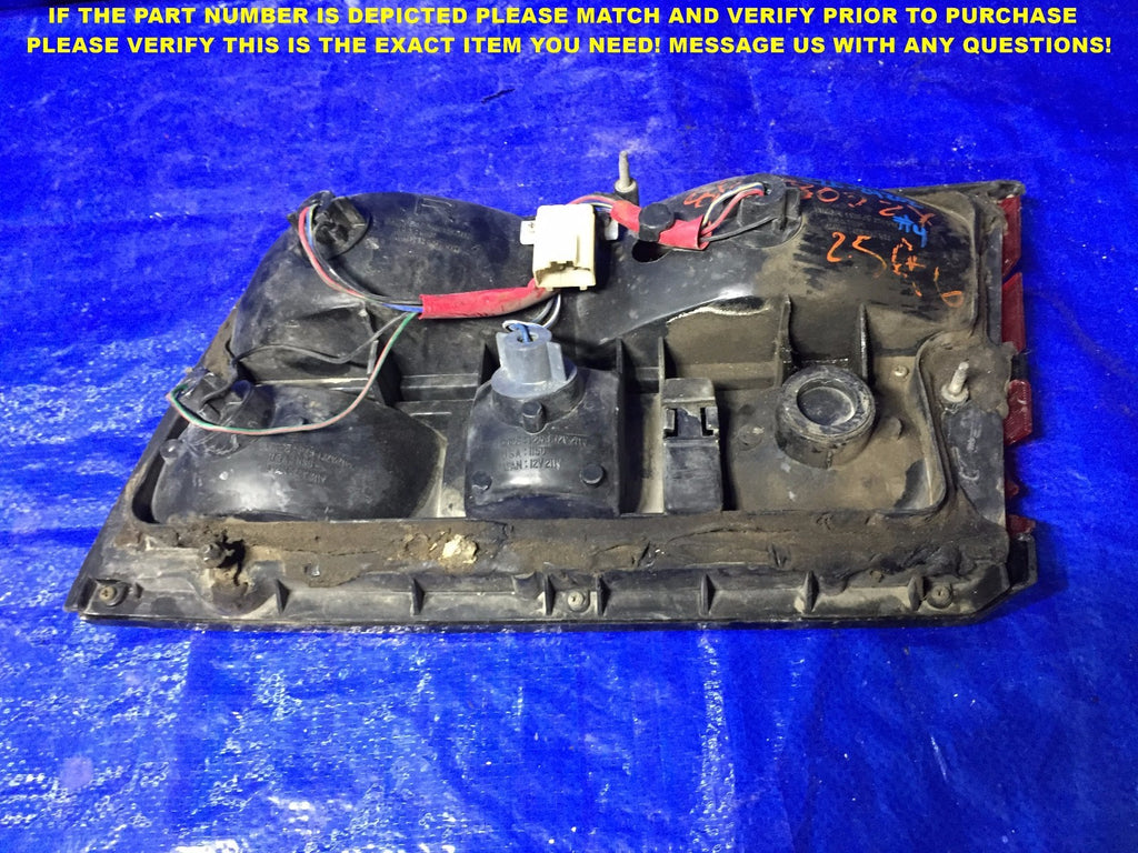 OEM 1984 1985 1986 NISSAN 300ZX PASSENGER RIGHT TAIL LIGHT IMPERFECTIONS8