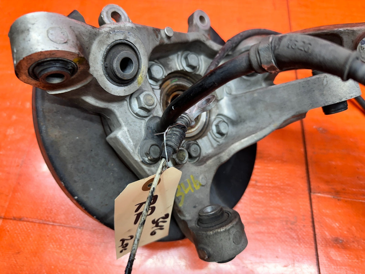 03-08 NISSAN 350Z RIGHT REAR SPINDLE KNUCKLE HUB WITH CONTROL ARMS OEM #34611