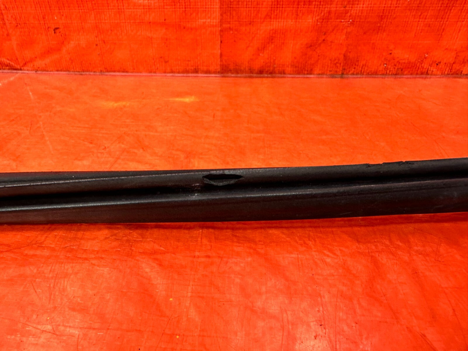 96 00 HONDA CIVIC COUPE & HATCH   DRIVER LEFT DOOR GLASS WINDOW SUB SEAL OEM 28713