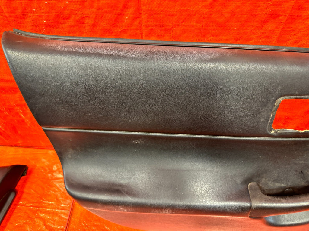 93 97 HONDA DEL SOL   LEFT AND RIGHT DOOR PANELS   ALL BLACK   OEM #2959