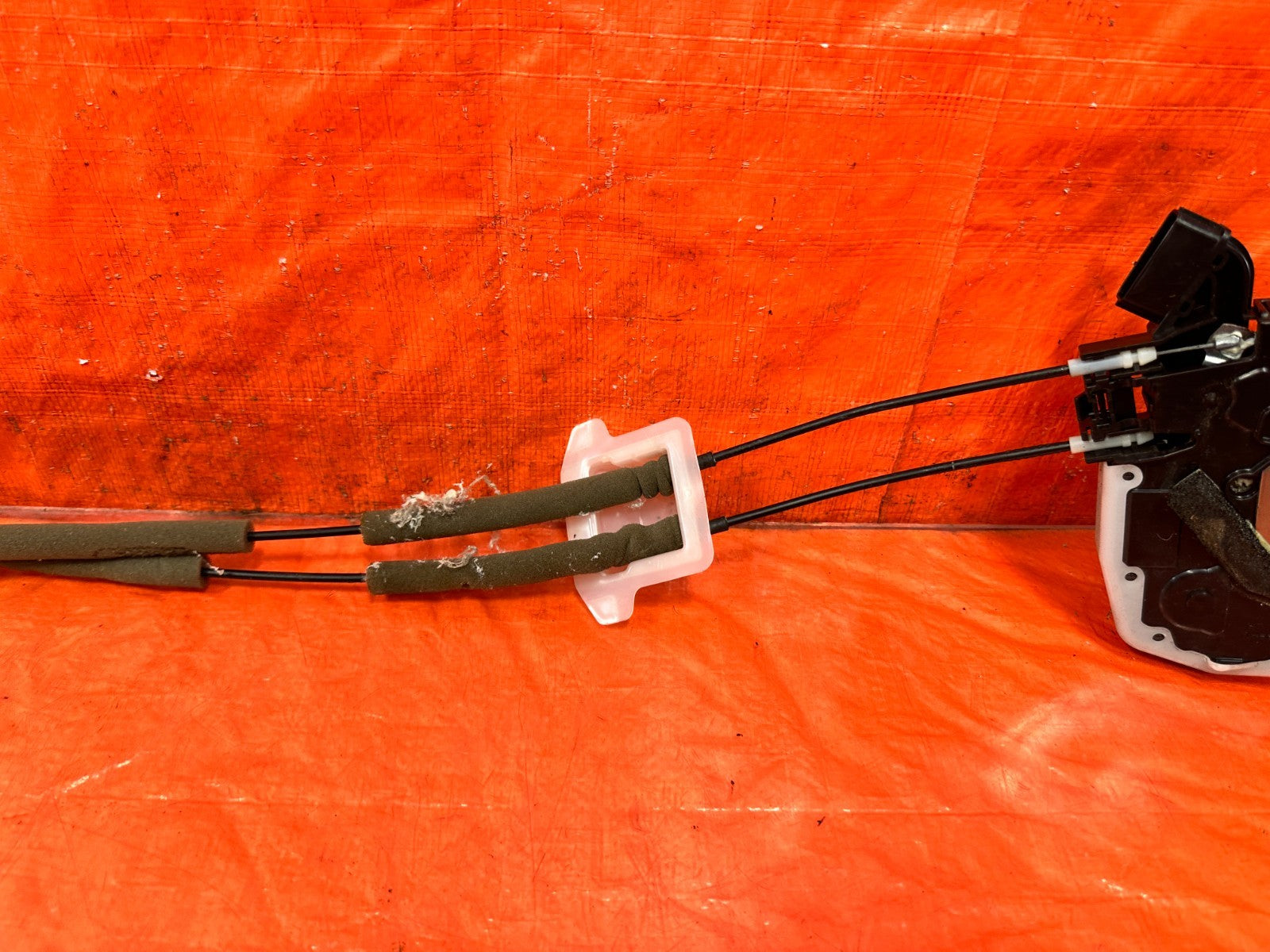 08 15 INFINITI G37 COUPE   DRIVER LEFT DOOR LOCK ACTUATOR LATCH   OEM #3105
