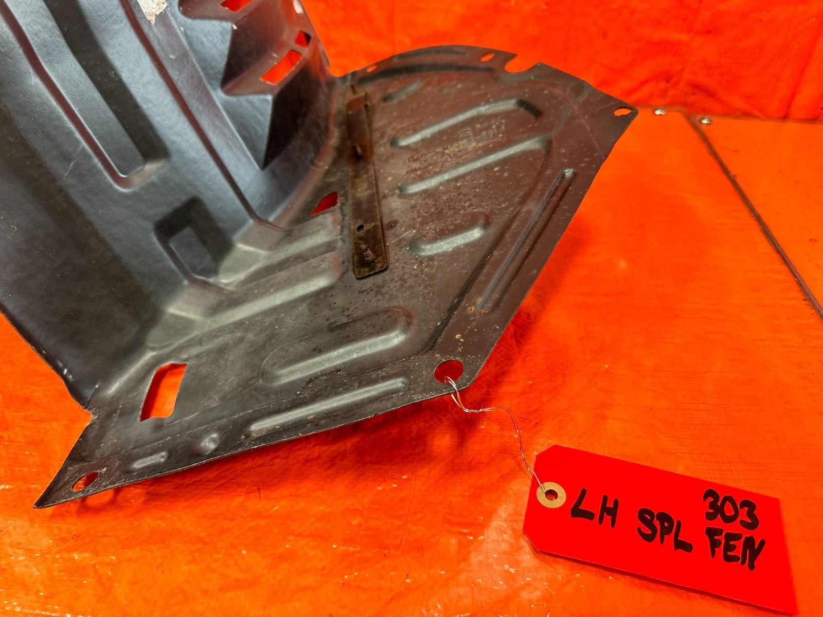 09 11 MAZDA RX8 RX 8   FENDER LINER SPLASH SHIELD   DRIVER LEFT FRONT   OEM 3031