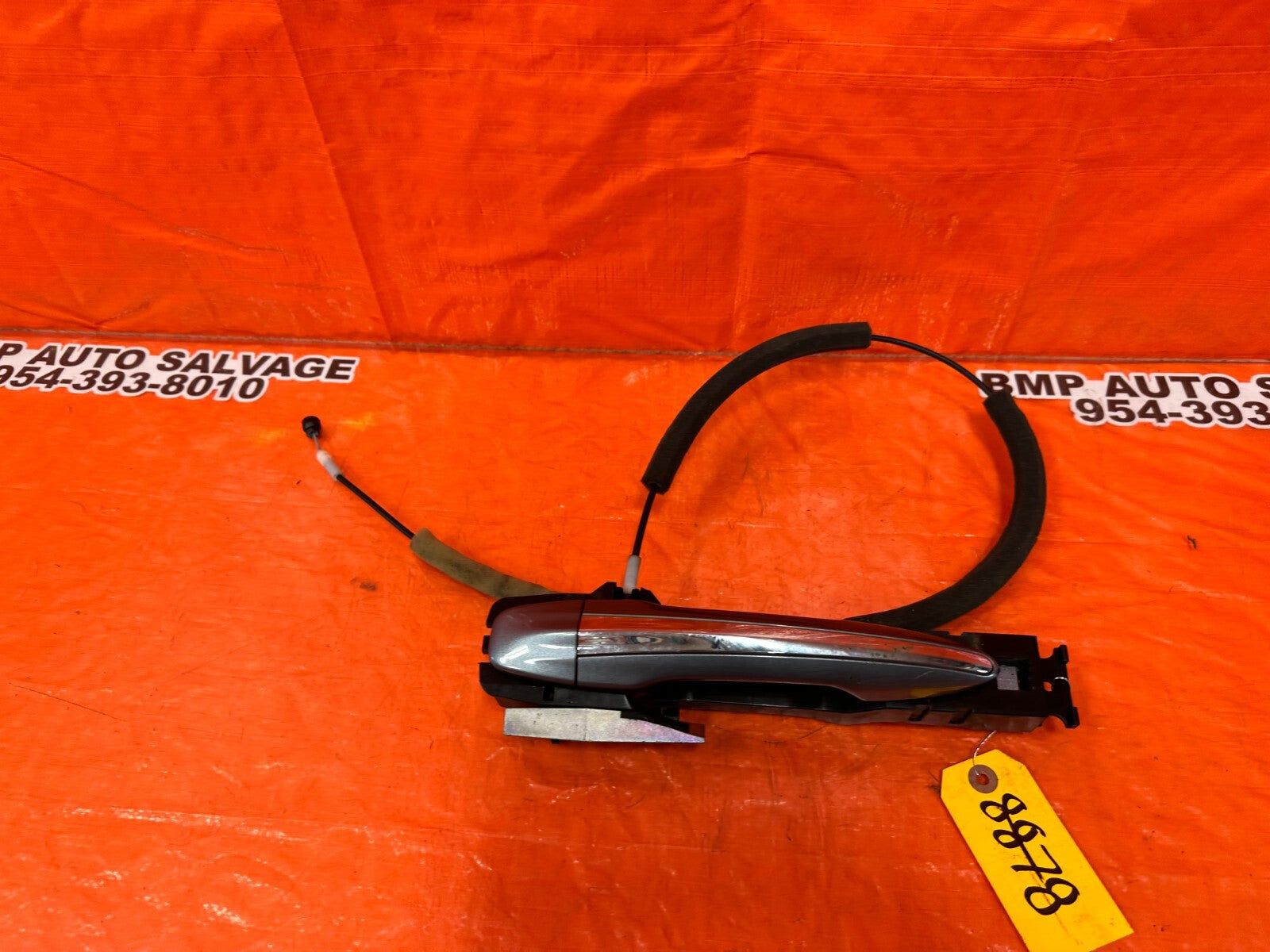 14 20 INFINITI Q50 DRIVER LEFT REAR EXTERIOR DOOR HANDLE W/ CAP & BASE OEM 87887