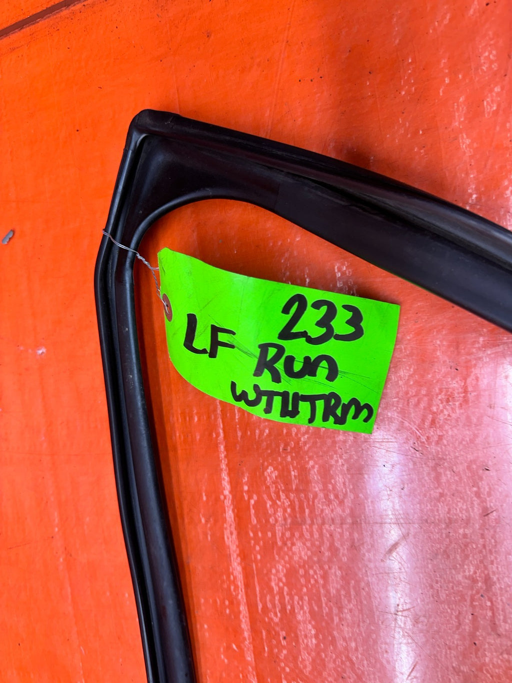 09-14 ACURA TSX 4D SEDAN DRIVER LEFT FRONT DOOR WINDOW GLASS RUN CHANNEL OEM #237