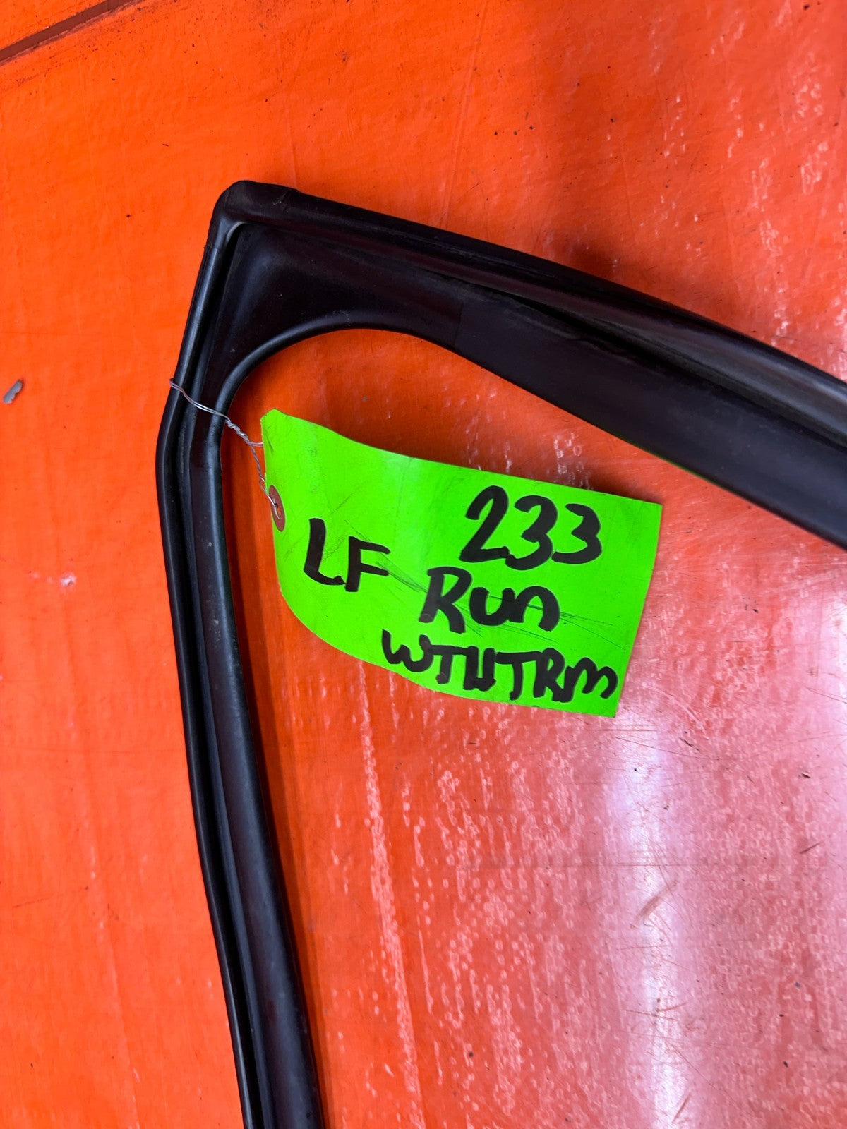 09-14 ACURA TSX 4D SEDAN DRIVER LEFT FRONT DOOR WINDOW GLASS RUN CHANNEL OEM #237