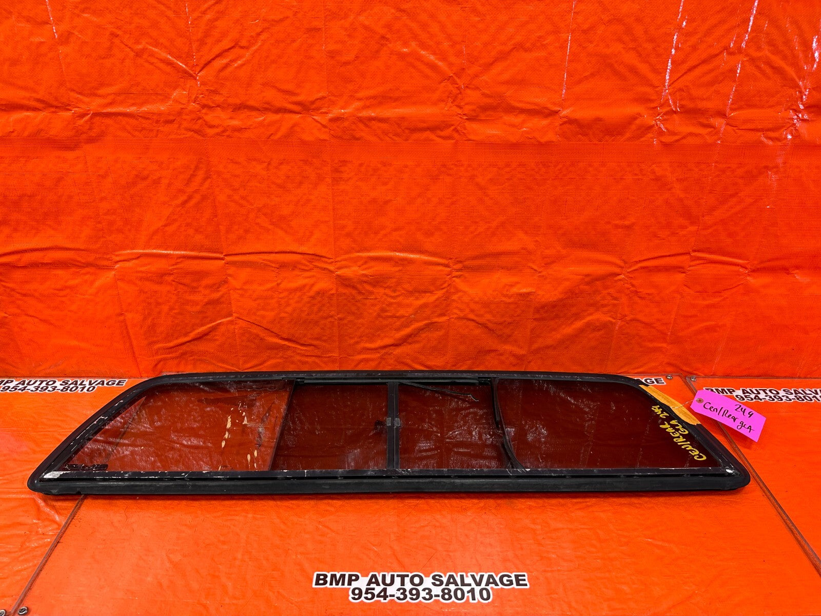 95 00 TOYOTA TACOMA   REAR GLASS WINDOW   HAS SLIDING OPTION   OEM #2490