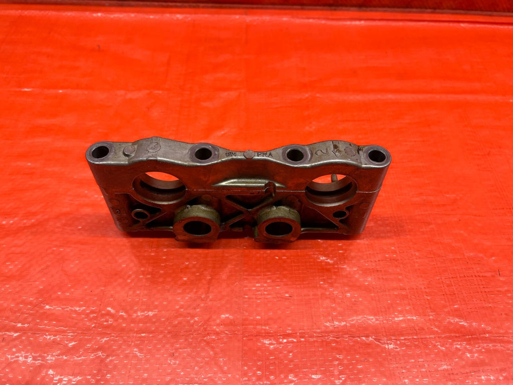 02 06 ACURA RSX TYPE S   K20A2   CAMSHAFT CAM CAP TOWER HOLDER   HOLDER #2   OEM0