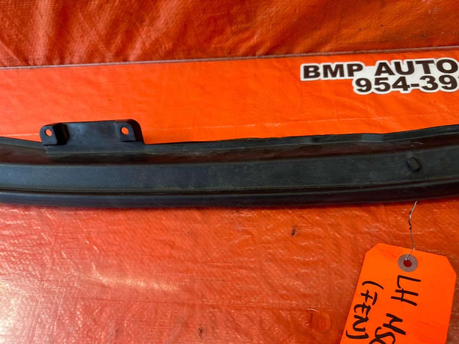 07 12 LEXUS ES350   DRIVER LEFT UPPER HOOD SEAL FENDER TRIM   OEM #244 OE6