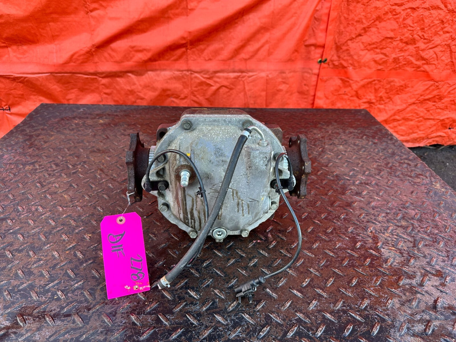 10 13 INFINITI G37 CONVERTIBLE   AUTOMATIC DIFFERENTIAL CARRIER PUMPKIN OEM #2788