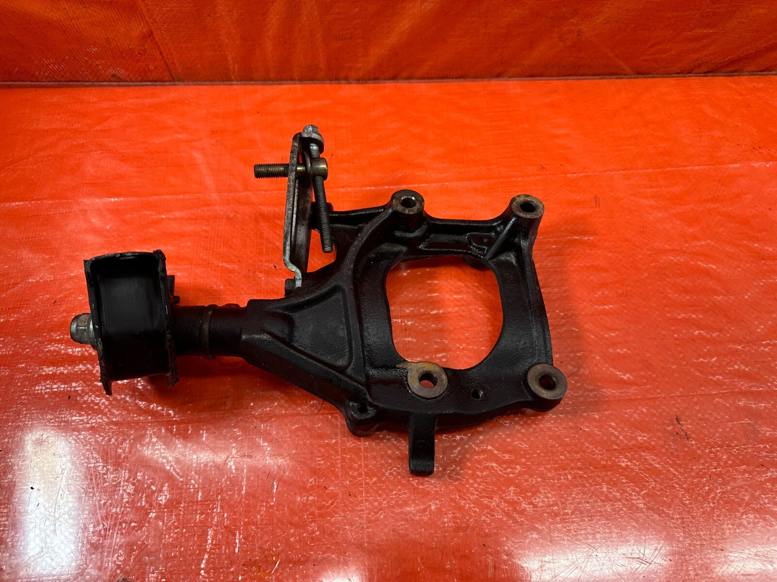 92 95 HONDA CIVIC   D16Z6 D15B7 AIR CONDITIONING AC COMPRESSOR PUMP BRACKET #2279