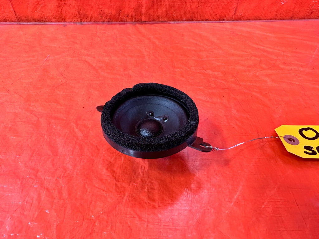14 20 INFINITI Q50 W/ BOSE LEFT OR RIGHT FRONT DOOR PANEL SPEAKER TWEETER #289 11