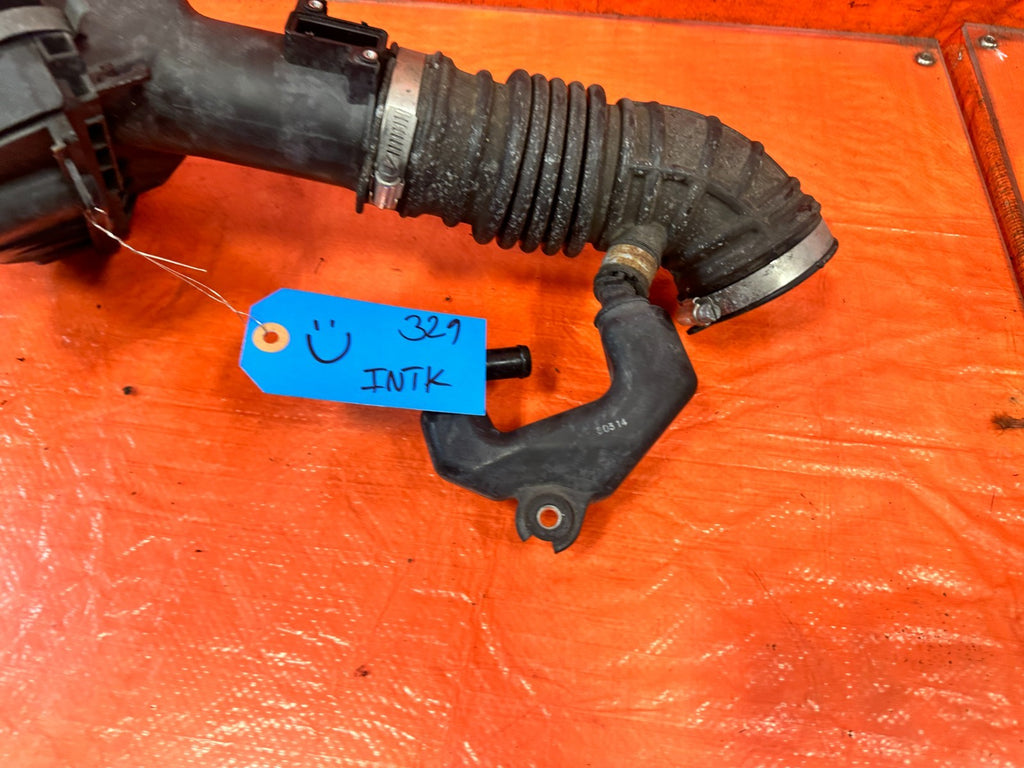 08 15 INFINITI G37 Q60 3.7L RIGHT PASSENGER AIR CLEANER INTAKE BOX TUBE #3292