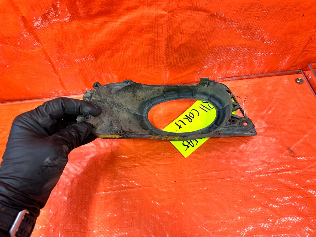 09 11 HONDA CIVIC SEDAN PASSENGER RIGHT   FACTORY FOG LIGHT LAMP BEZEL TRIM OEM8
