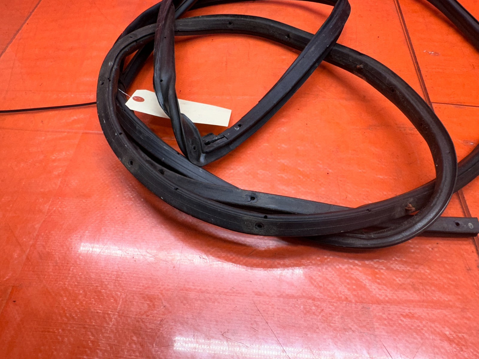 97 01 HONDA PRELUDE 2.2L DRIVER LEFT FRONT DOOR WEATHERSTRIP RUBBER SEAL OEM #339