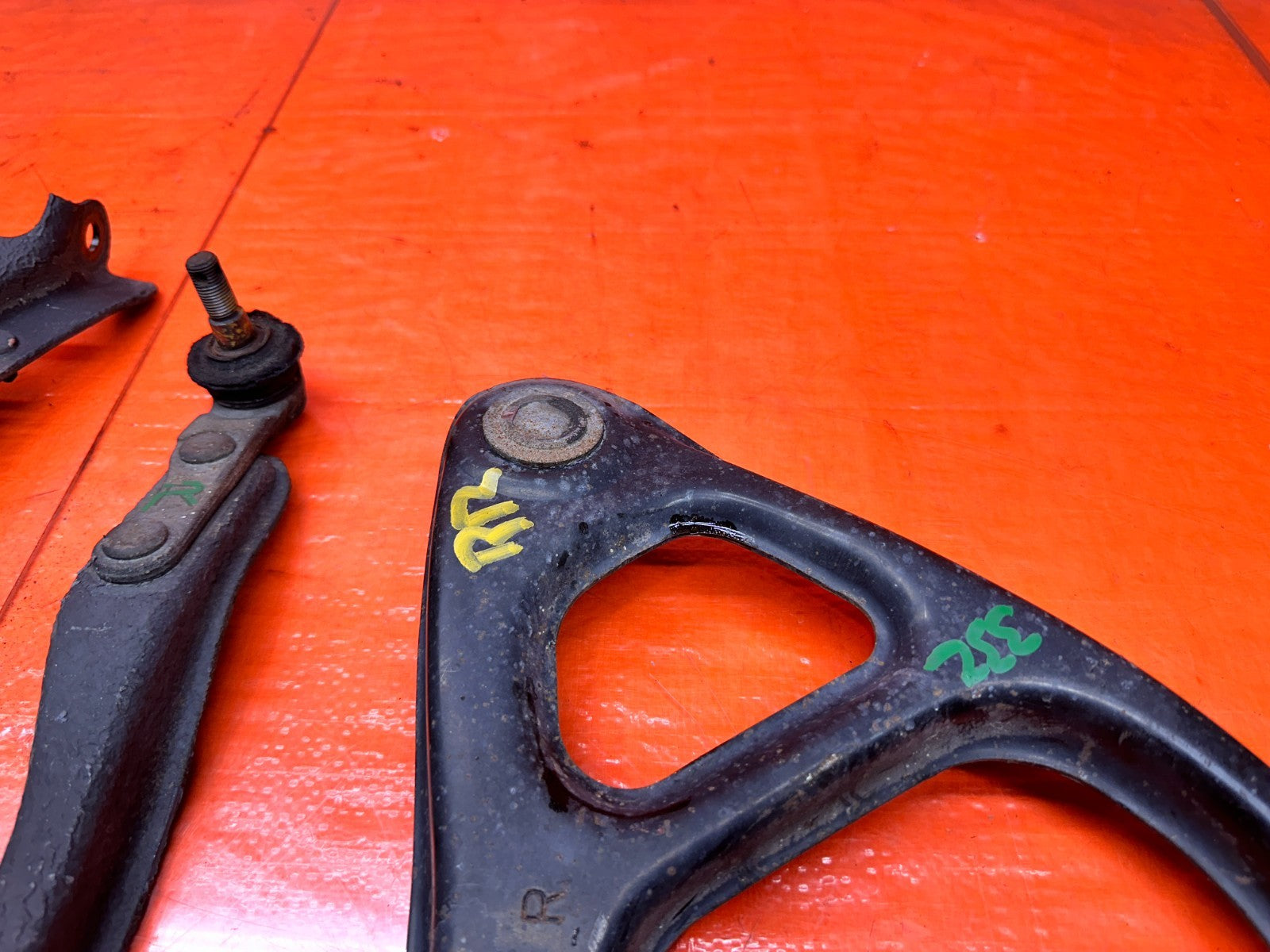 92 96 HONDA PRELUDE RIGHT REAR CONTROL ARMS SET OF 3   OEM #3325