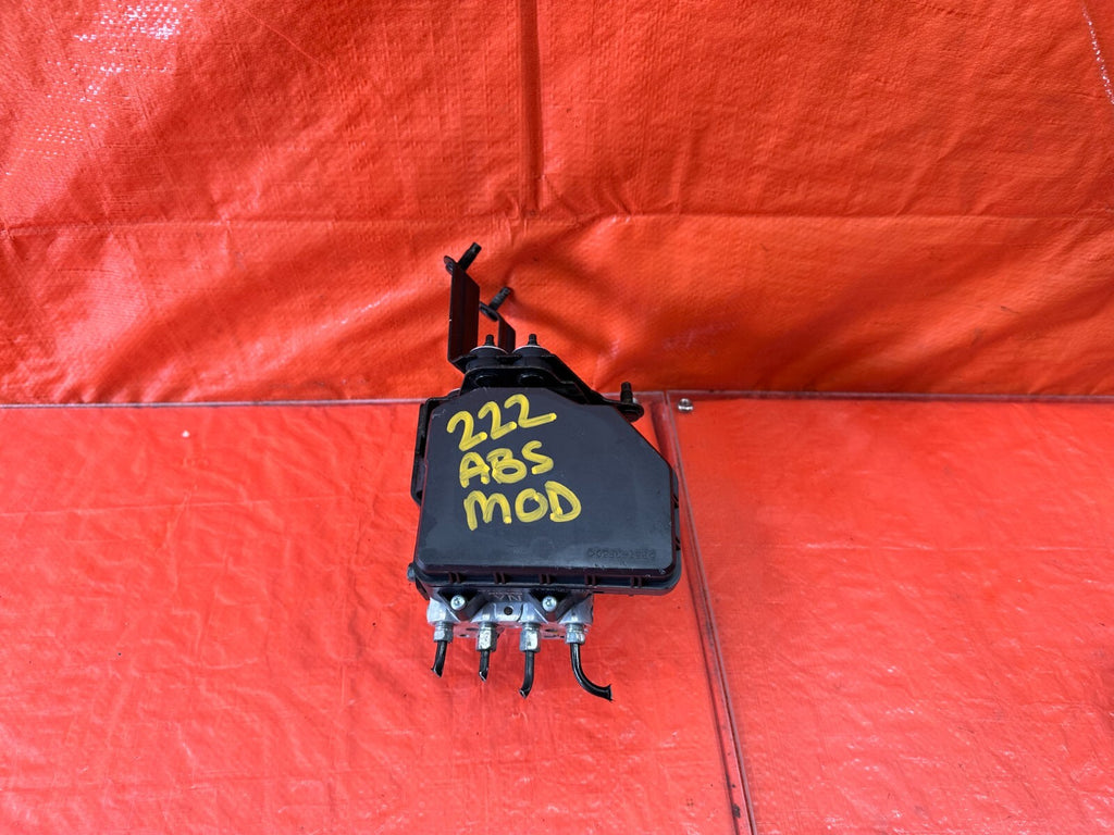 16 17 INFINITI Q50   RED SPORT 400   W/ PRE CRASH ONLY   ABS PUMP MODULE OEM 2220