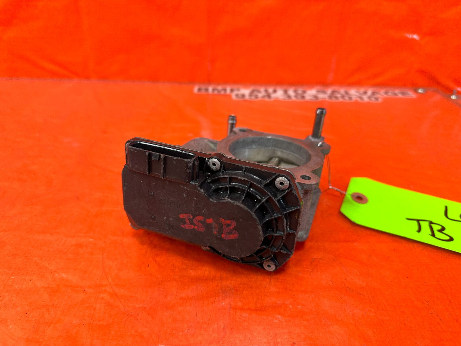 OEM 2016 16 LEXUS IS200T THROTTLE BODY ASSEMBLY   PART # 22030 360502