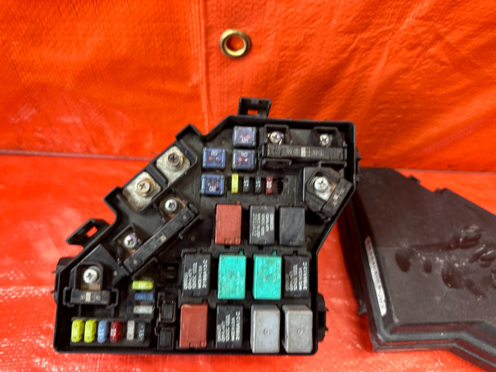 09 11 HONDA CIVIC SI 2D   EXTERIOR / ENGINE BAY   FUSE BOX PANEL   OEM #1946