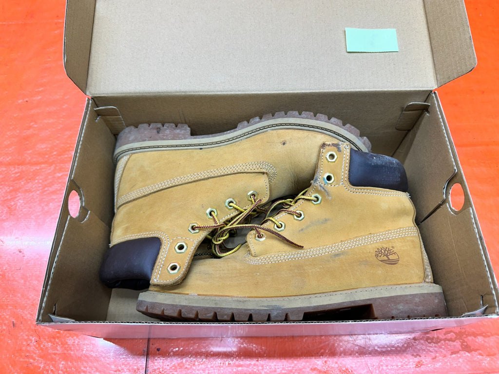 TIMBERLAND MENS BOOTS SIZE 6.5 12909 40 35 THESE R USED5