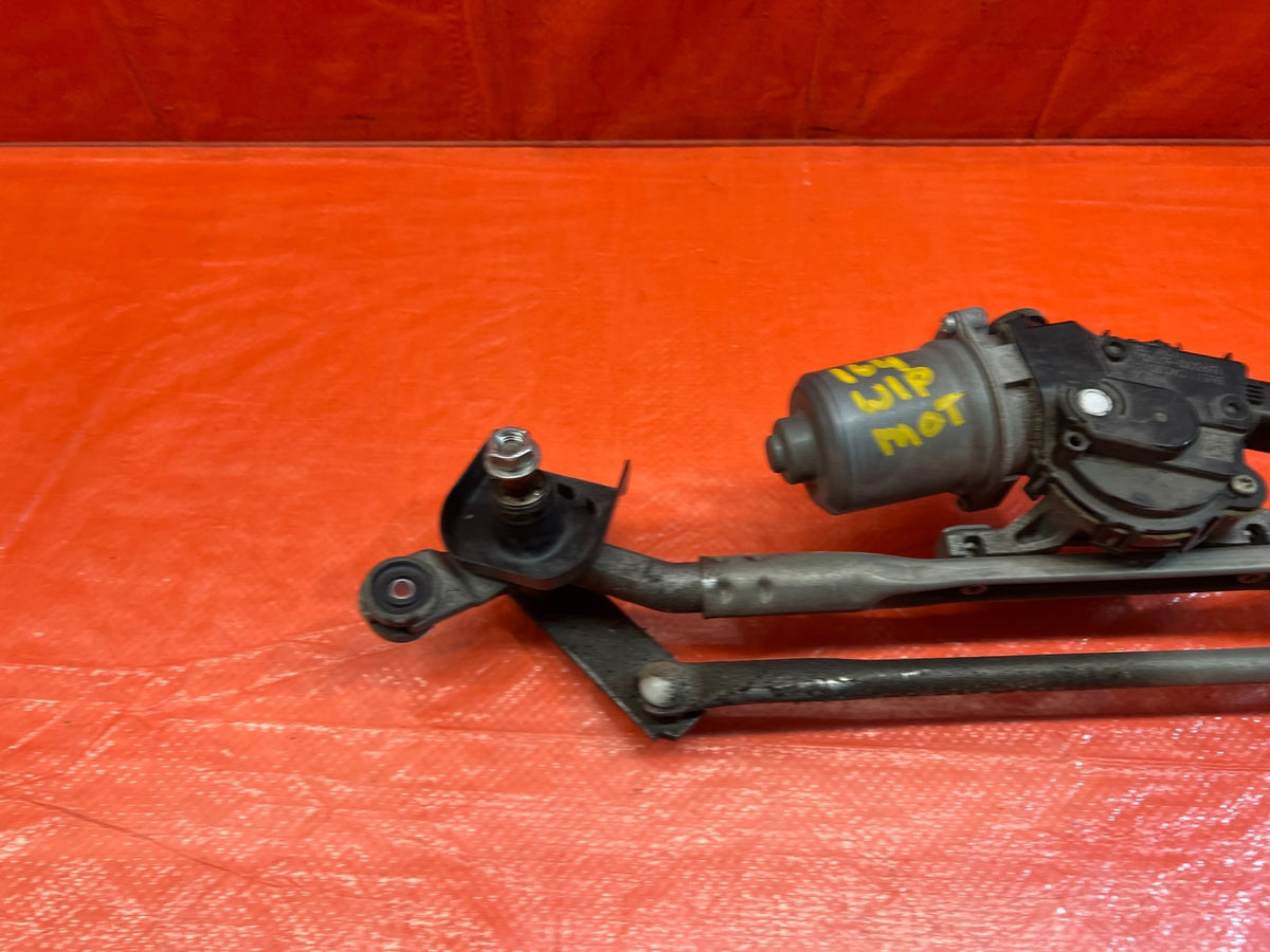 13-16 SCION FRS - 13-20 BRZ - WINDSHIELD WIPER MOTOR W/ LINKAGE - OEM #1649