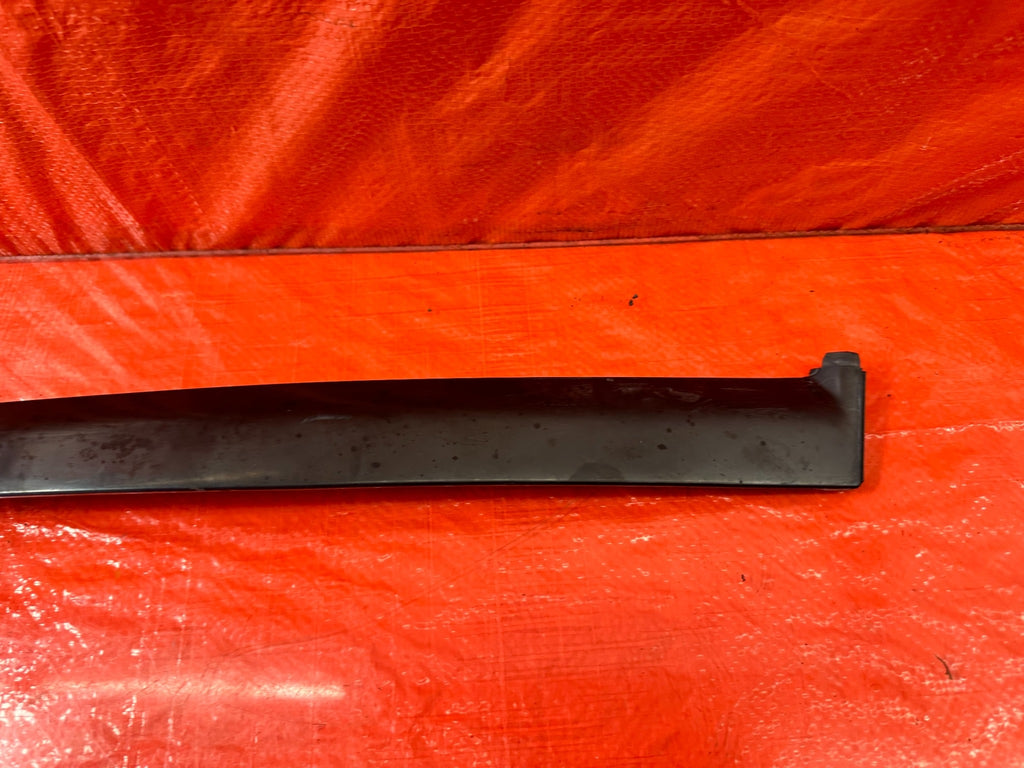 92 93 HONDA CIVIC COUPE & HATCH   PASSENGER RIGHT DOOR SASH TRIM MOLDING STRIP4