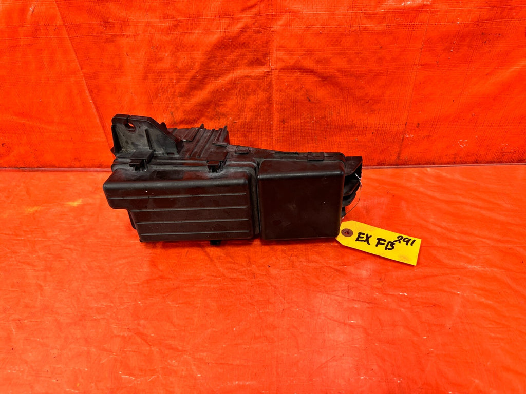 2005 05 ACURA TSX   EXTERIOR / ENGINE BAY   FUSE BOX PANEL   OEM FACTORY #2910