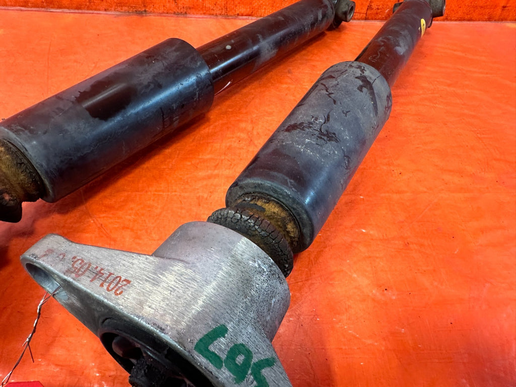 07 11 HONDA CIVIC SI SEDAN   REAR SHOCKS & SPRINGS LEFT AND RIGHT FACTORY   3075